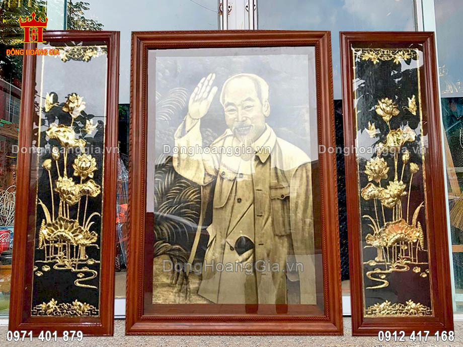 Bức tranh Bác Hồ được nghệ nhân chế tác hoàn toàn thủ công truyền thống